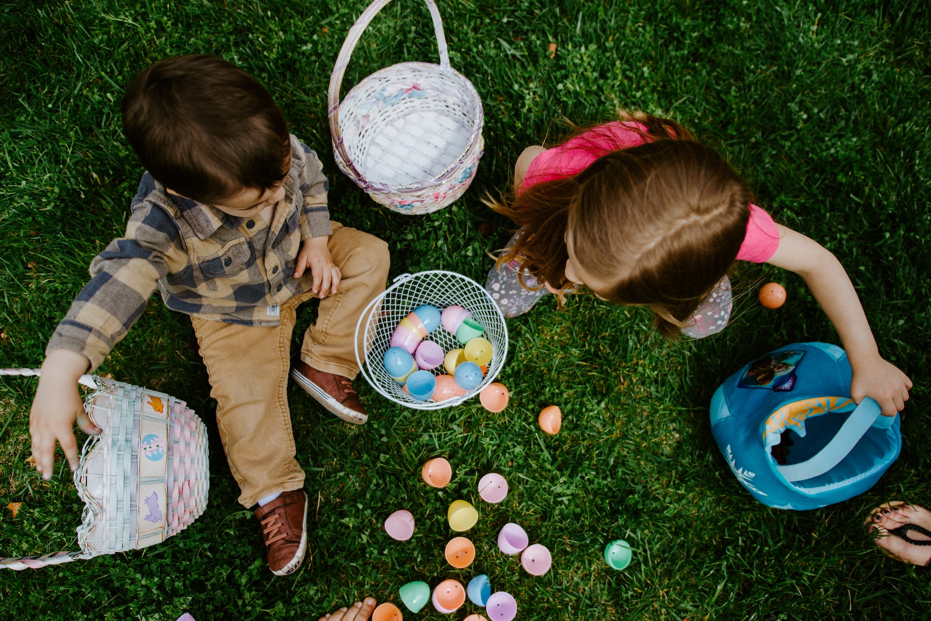 Children scavenger hunt